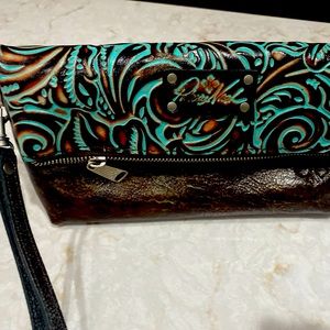 Patricia Nash wristlet